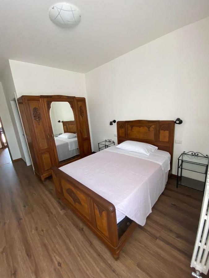 B&B Del Corso Castano Primo Екстер'єр фото