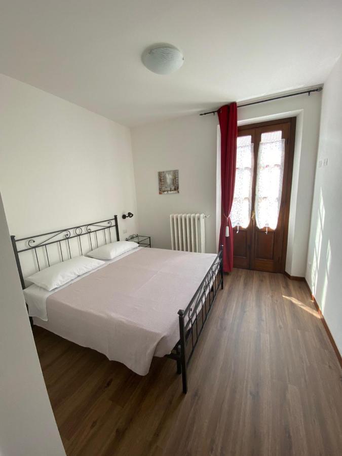 B&B Del Corso Castano Primo Екстер'єр фото